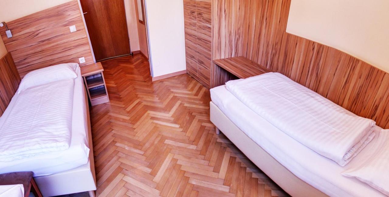 Pension Jahn Salzburgo Quarto foto